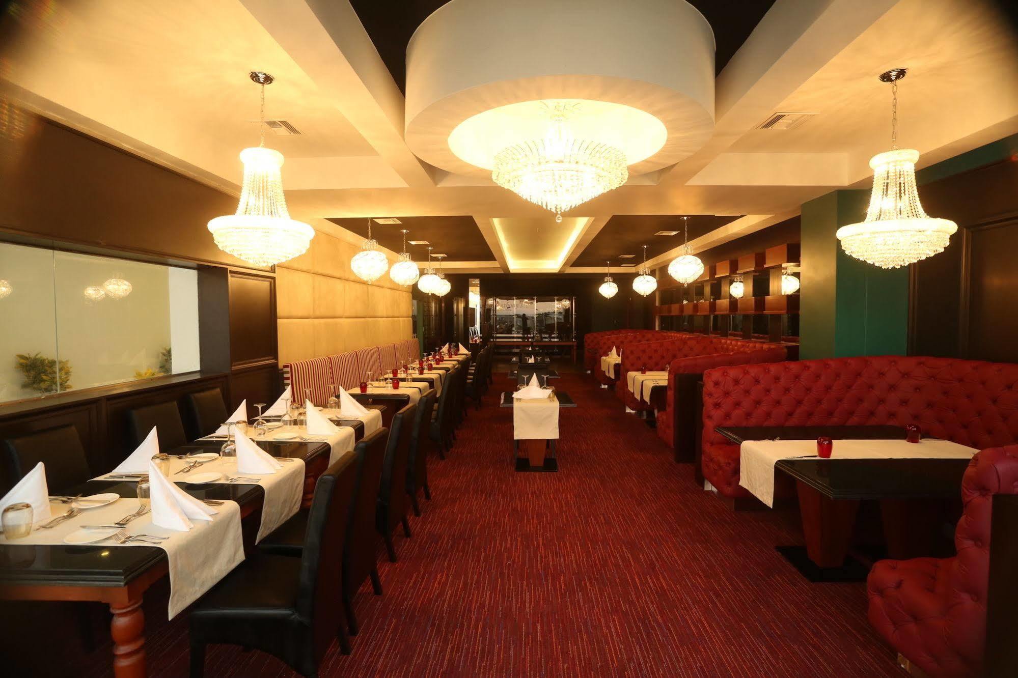 אסיה Vpx Hotel מראה חיצוני תמונה